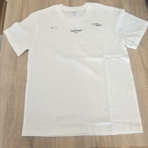 Camiseta nude projet