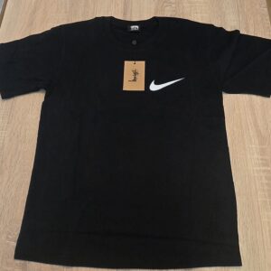 Camiseta hombre stussy