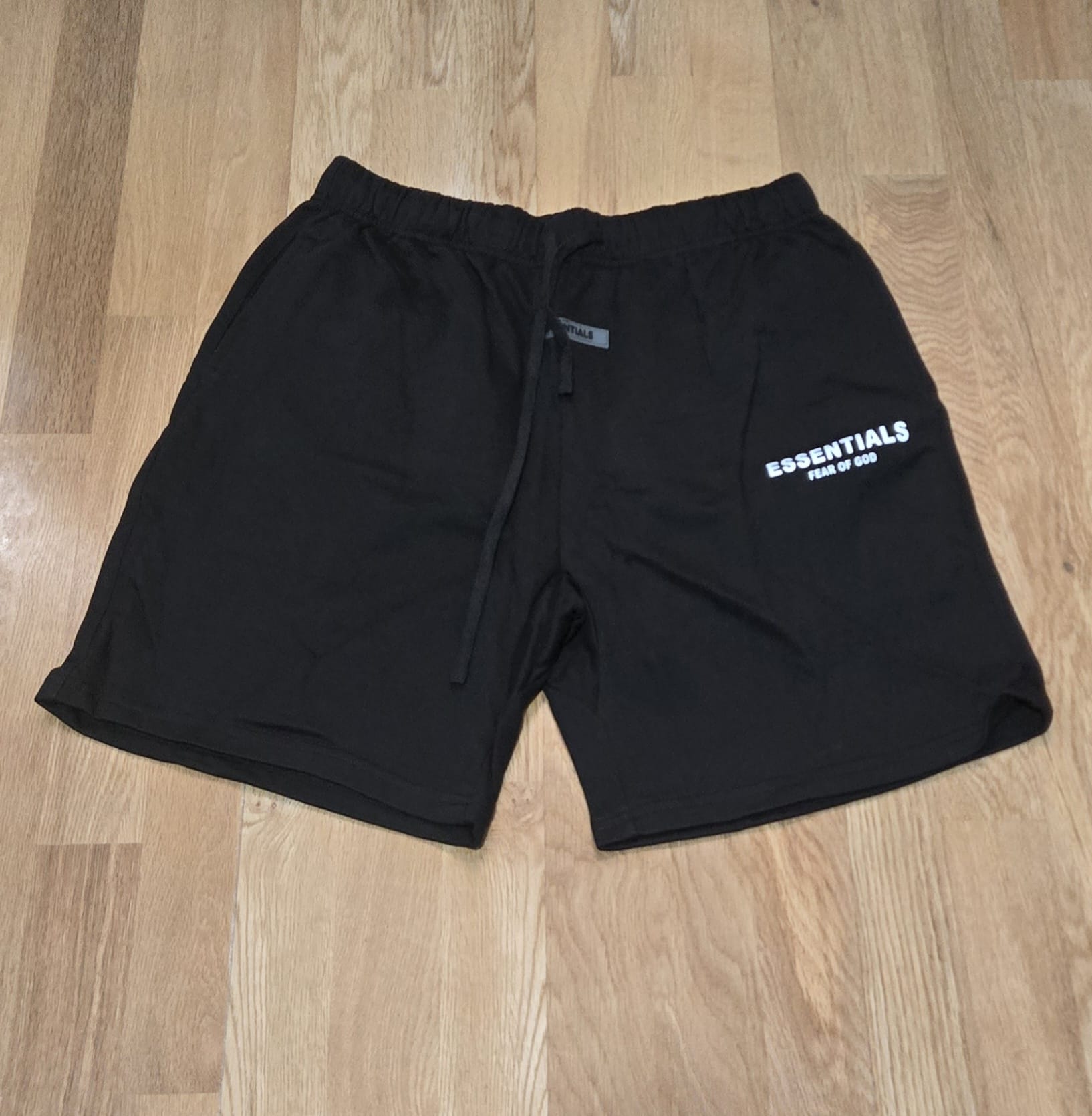 Pantalón corto hombre Essentials