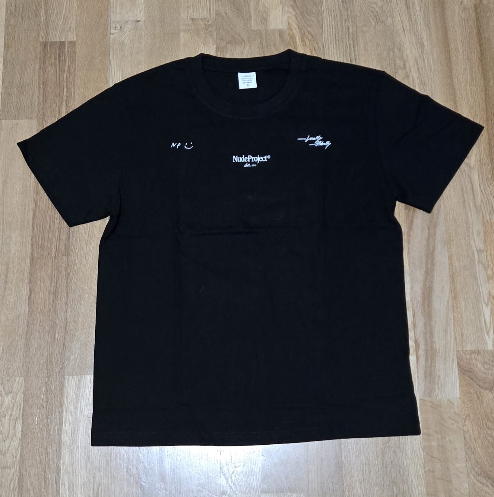 Camiseta hombre nude projet