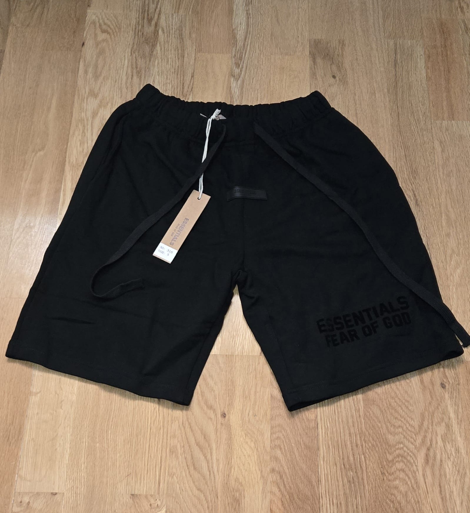 Pantalon corto hombre essentials