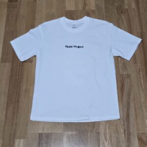 Camiseta de hombre nude projets