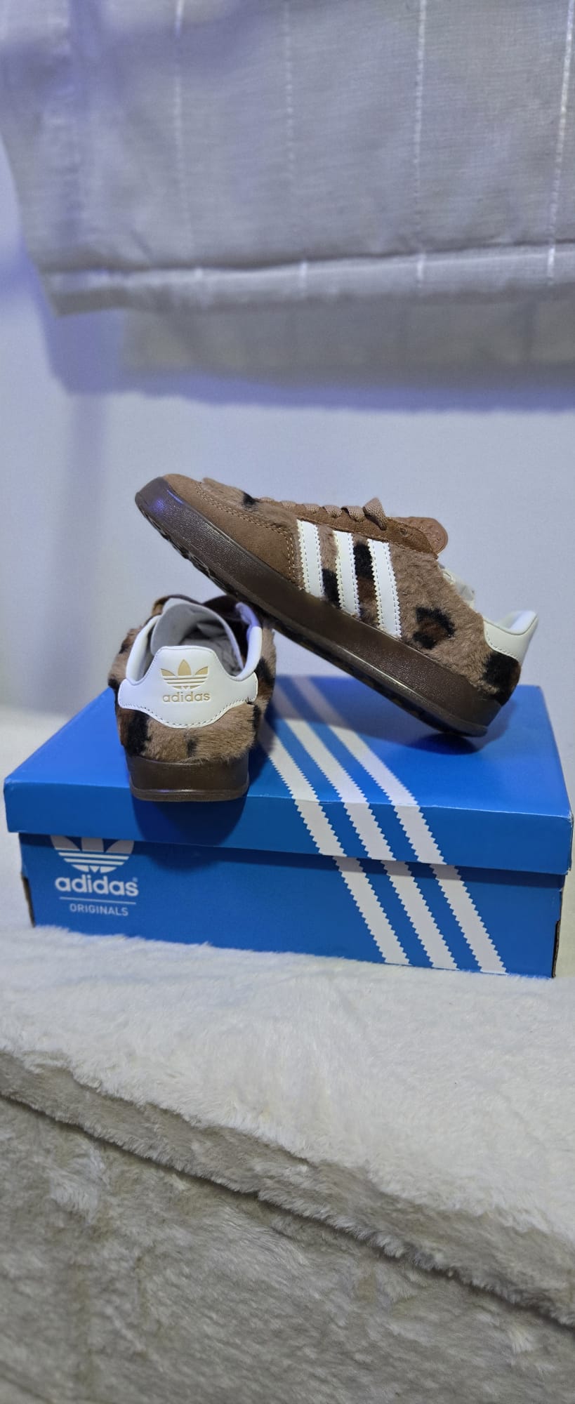 Zapatillas Adidas gazelle - Imagen 2