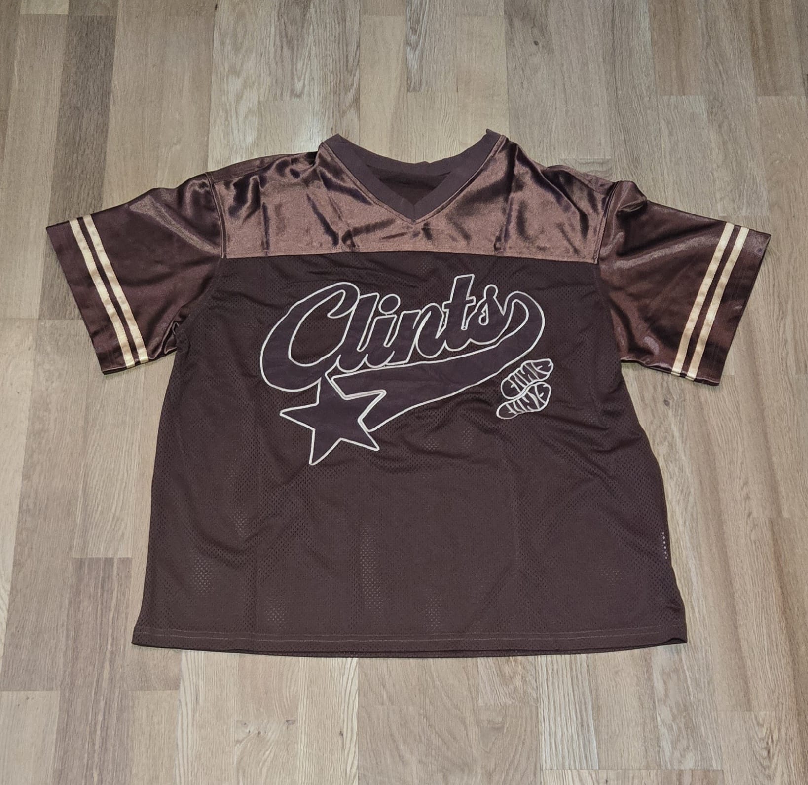 Camiseta marrón hombre