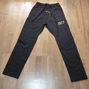 Pantalón hombre essentials
