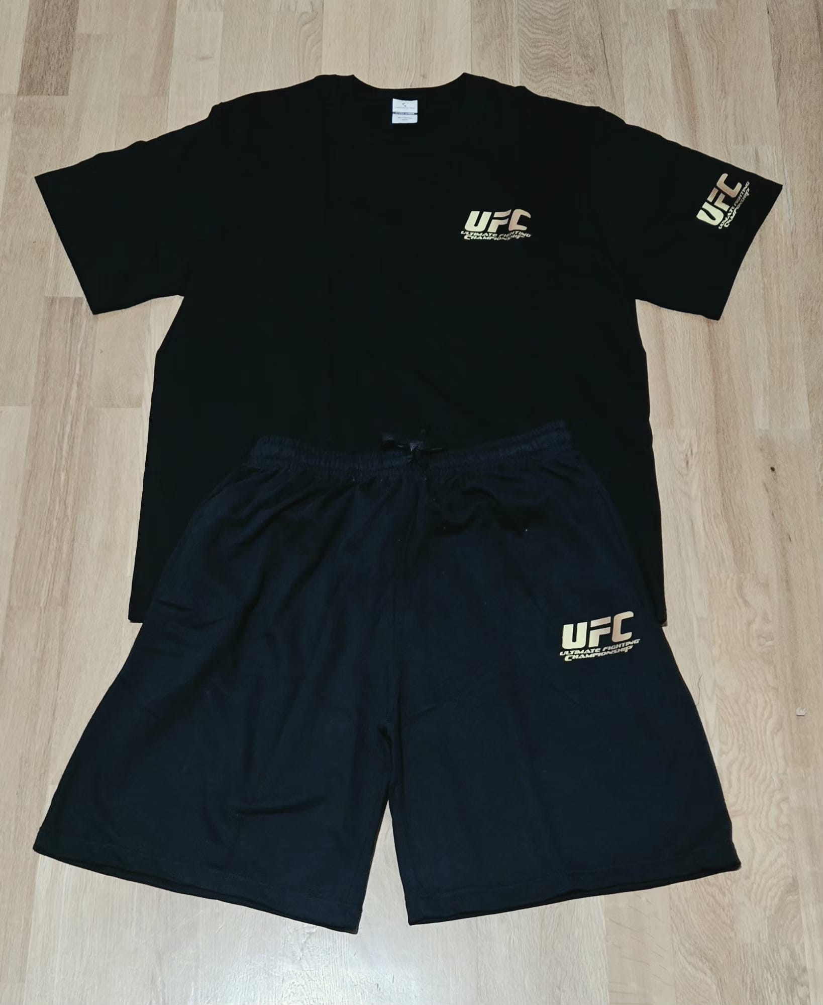 Conjunto hombre UFC