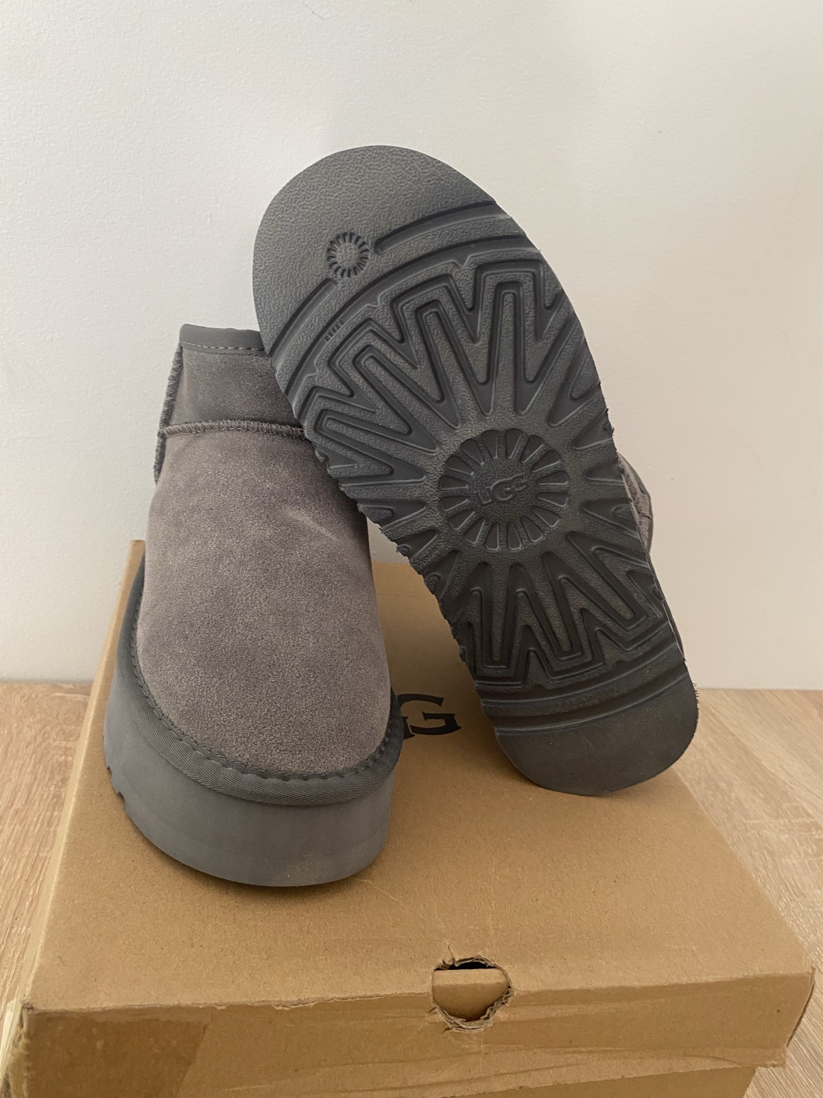 UGG PLATAFORMA - Imagen 4