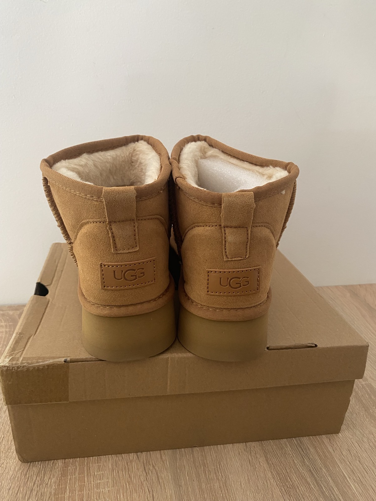 UGG PLATAFORMA - Imagen 3