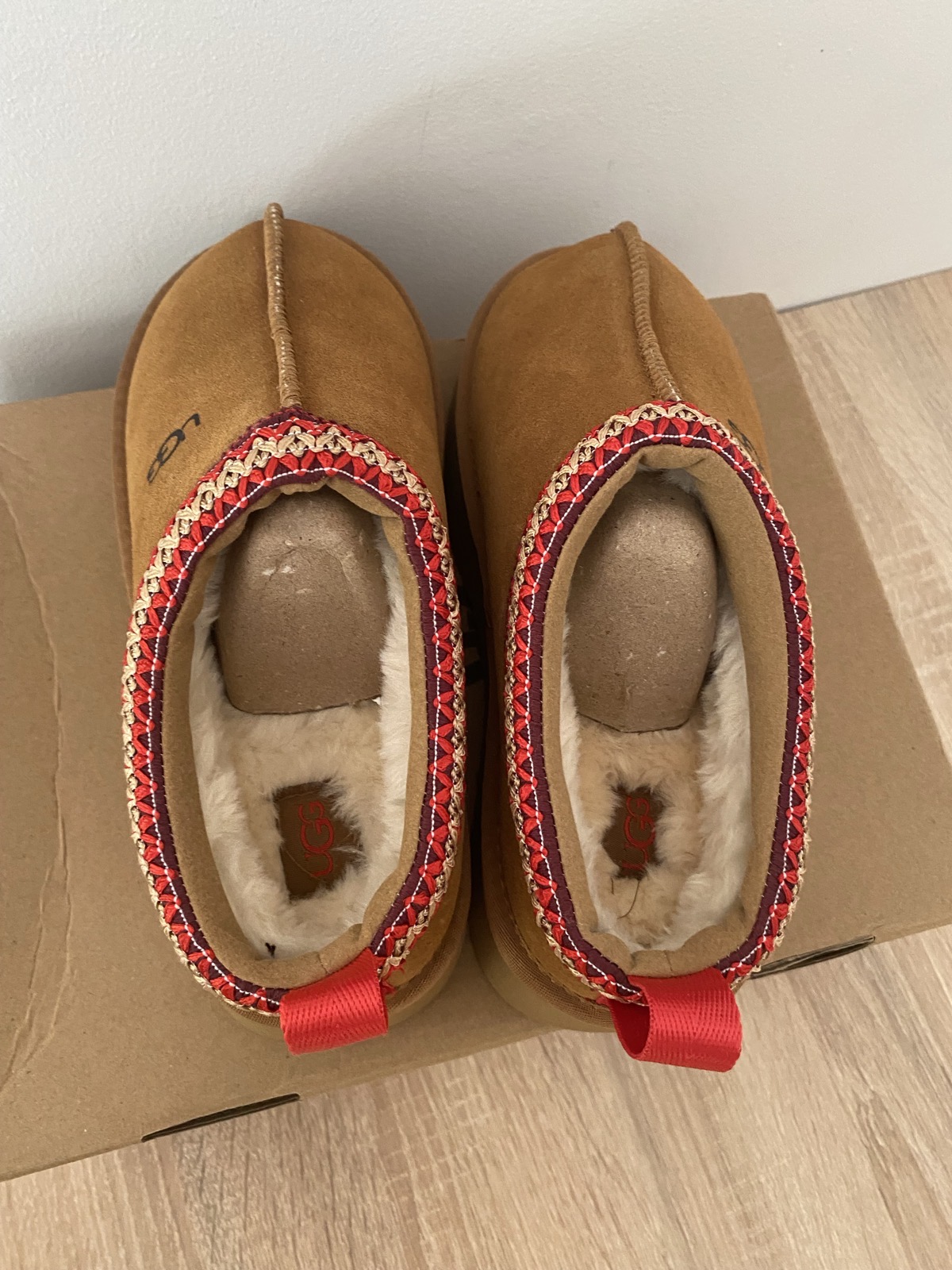 UGG ZUECO PLATAFORMA - Imagen 6
