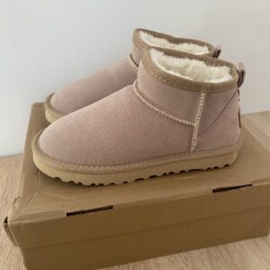 UGGBOTA BAJA