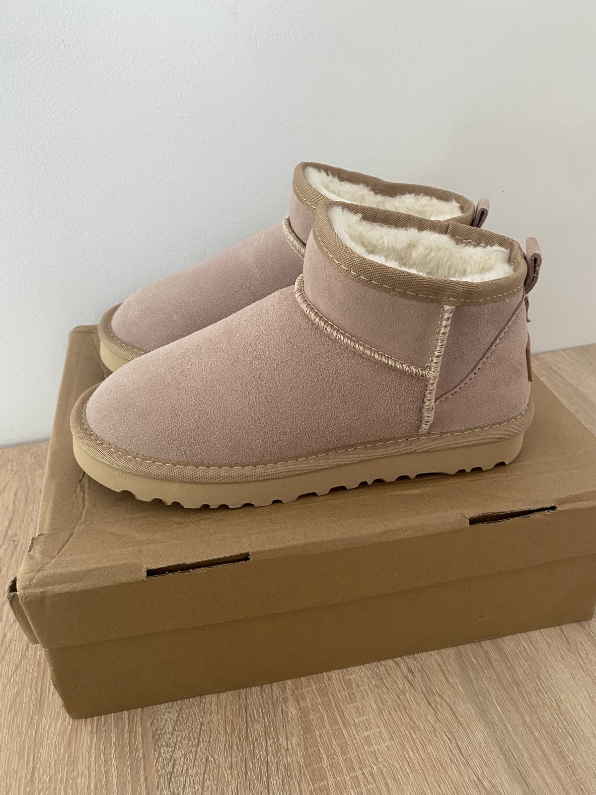 UGGBOTA BAJA