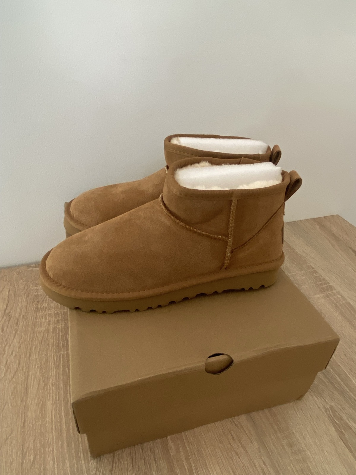 UGG BOTA BAJA